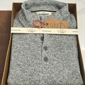 New Weatherproof  sweater fleece